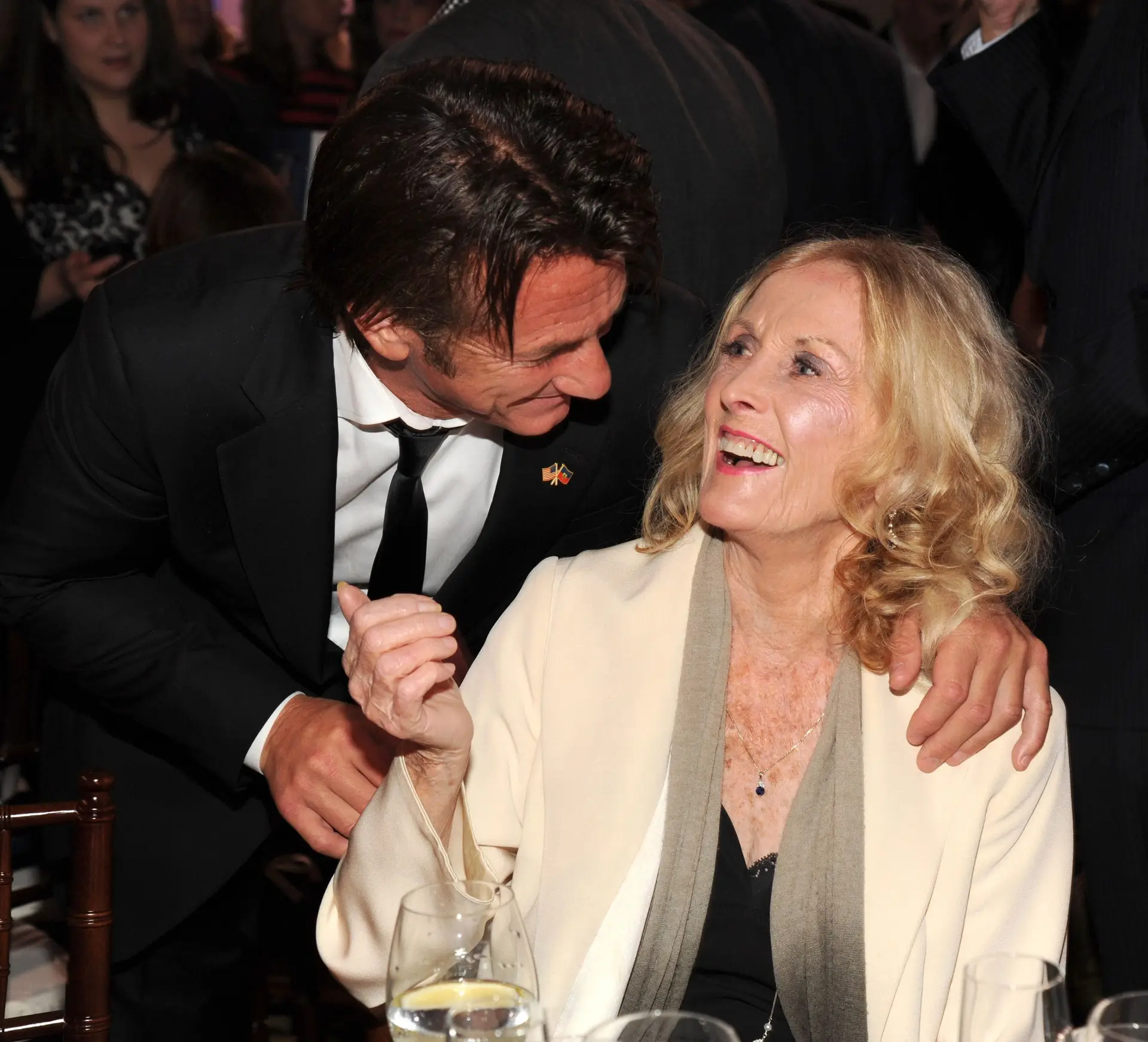 Eileen Ryan e Sean Penn