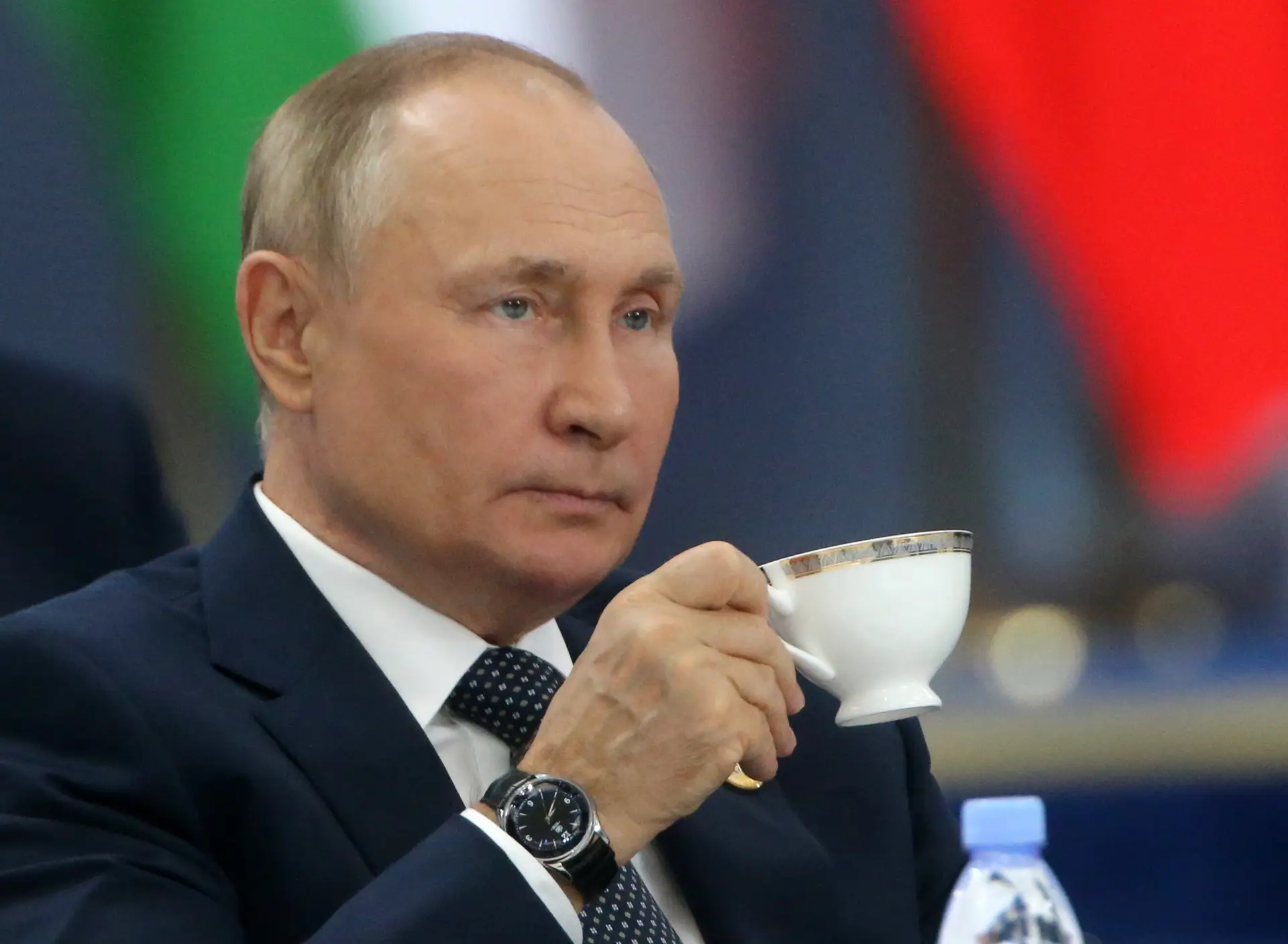 Compreender o conflito: Putin tenta disfarçar derrotas no terreno