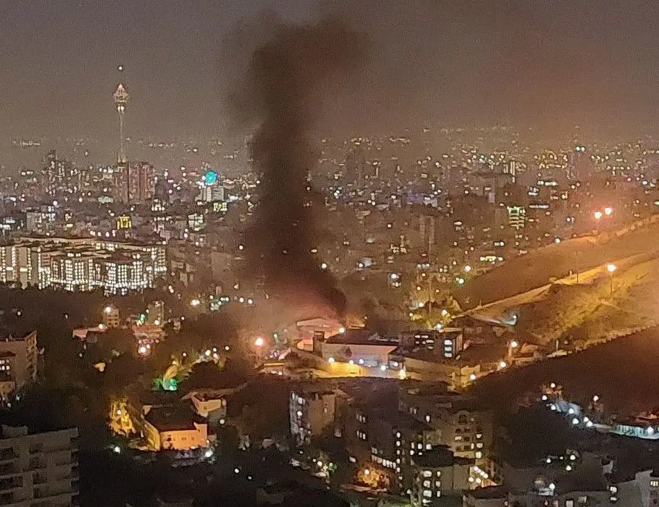 Pelo menos 8 feridos em incêndio e confrontos na maior prisão de Teerão