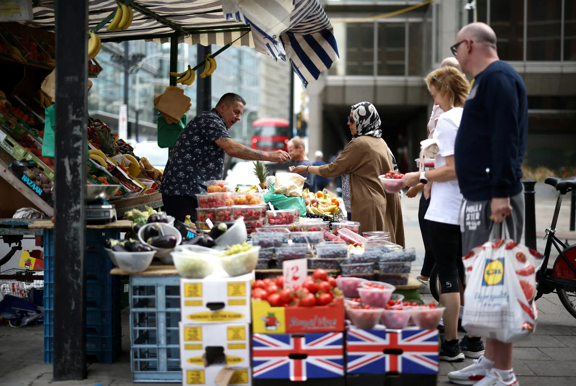 Inflação no Reino Unido sobe para 10,1% em setembro