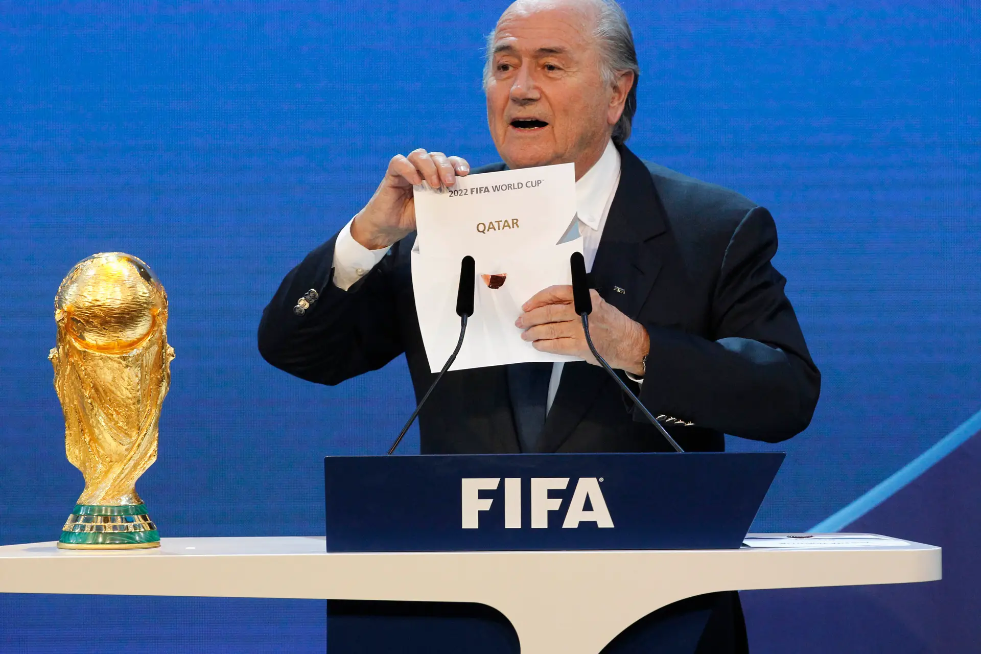 Atribuir Mundial ao Qatar "foi uma má escolha", admite antigo presidente da FIFA