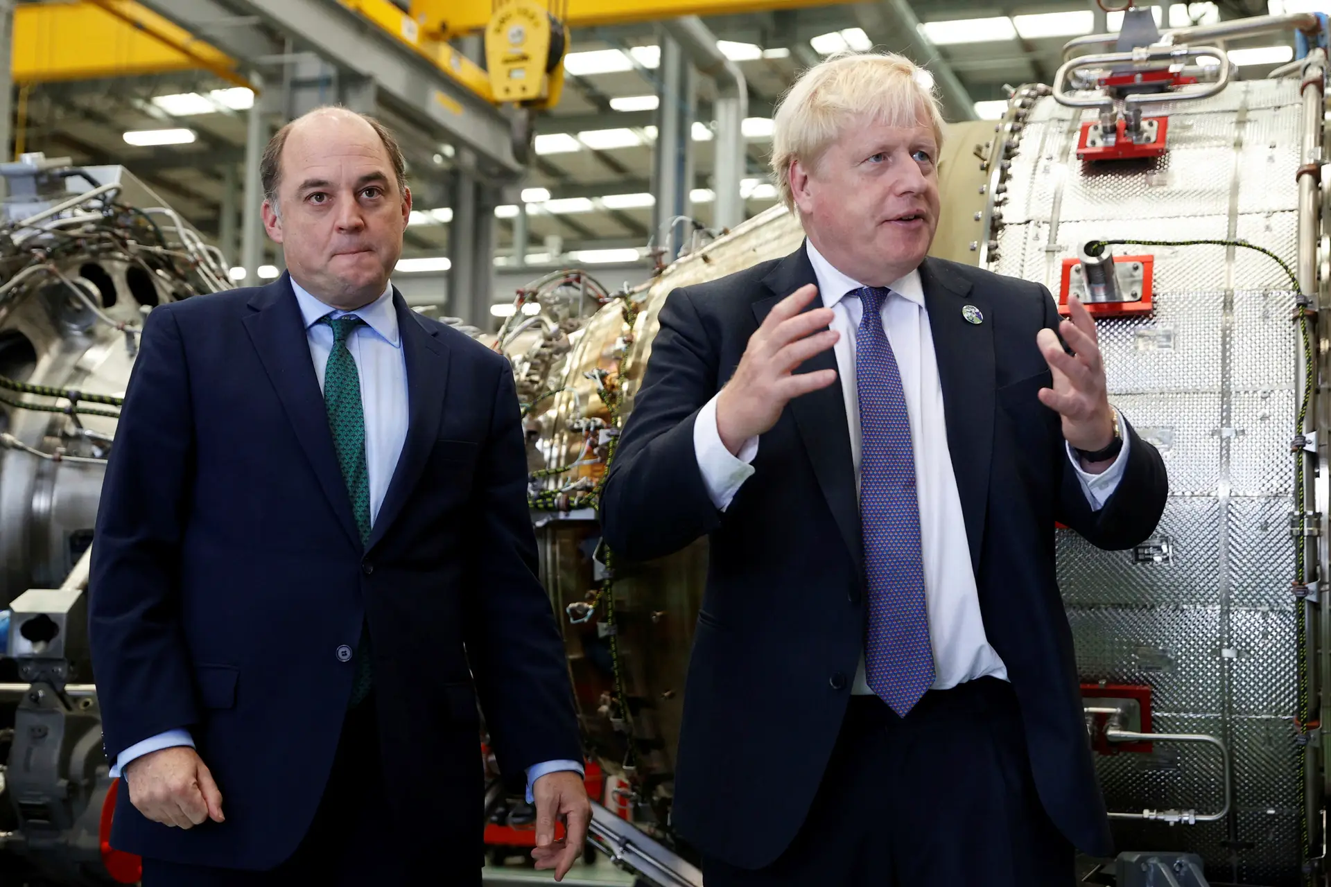 Ministro da defesa britânico aponta Boris Johnson como sucessor de Liz Truss