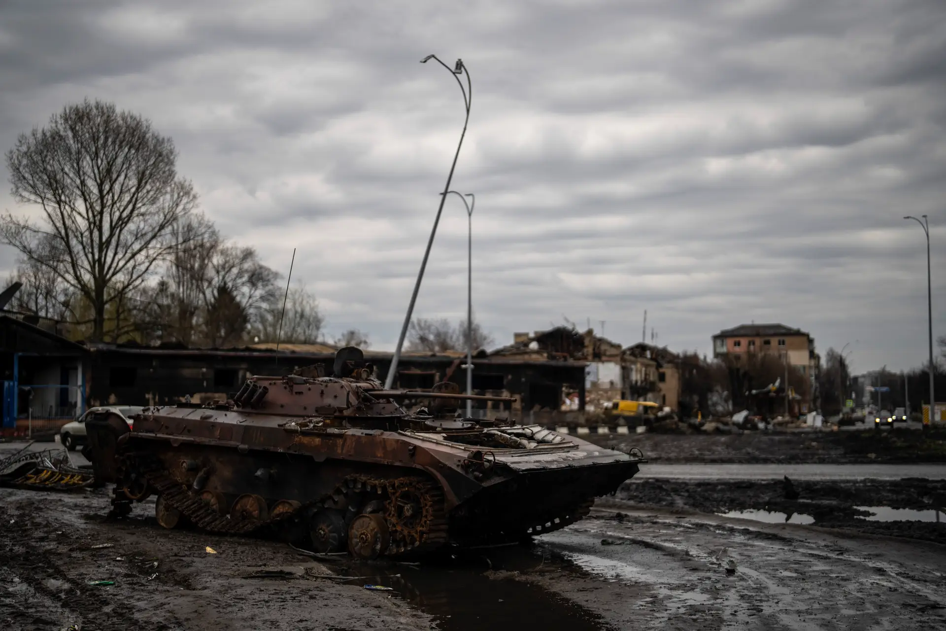 Ao oitavo mês de guerra, Kiev reconquista mais zonas na região anexada de Kherson