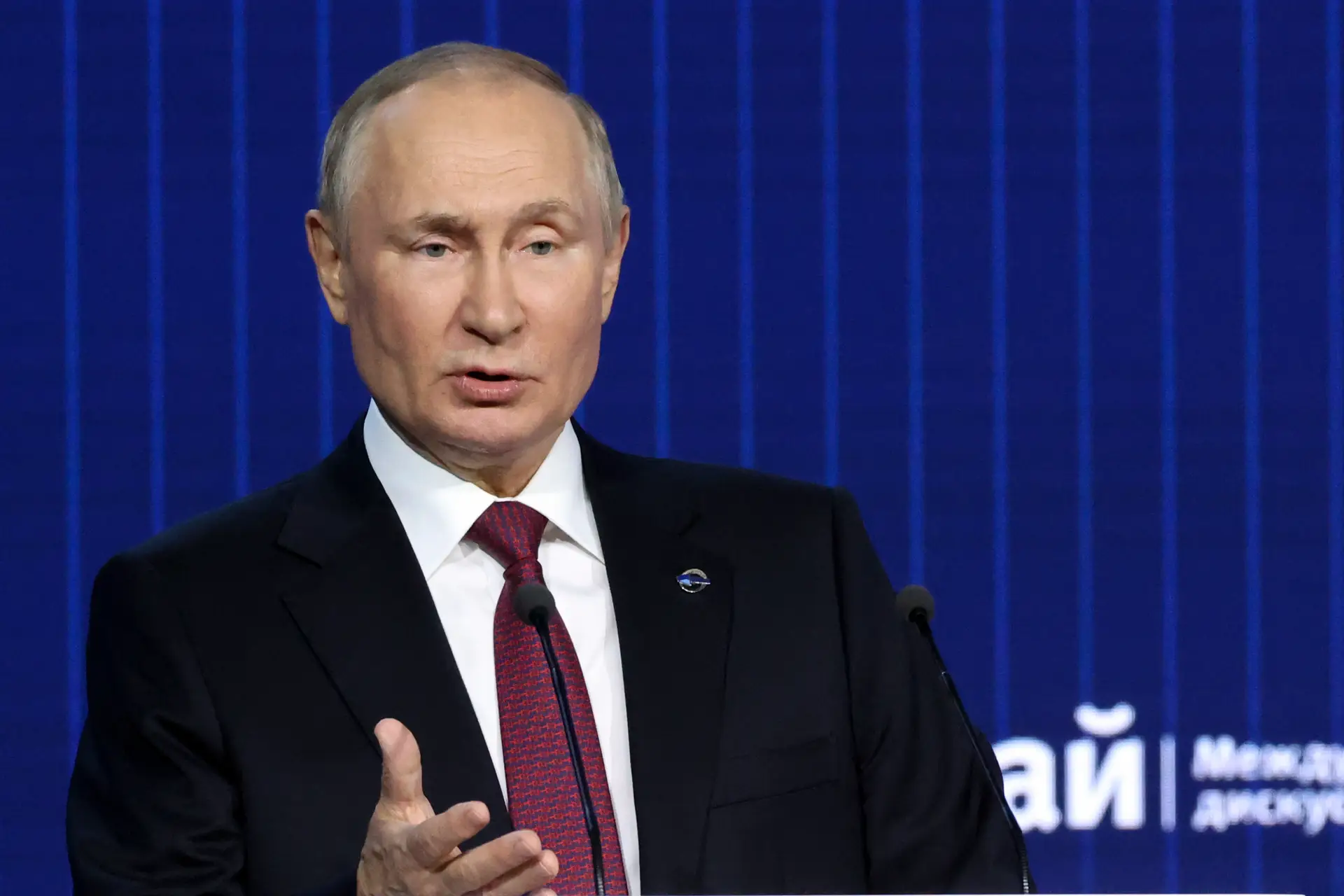 Putin discursa em Moscovo