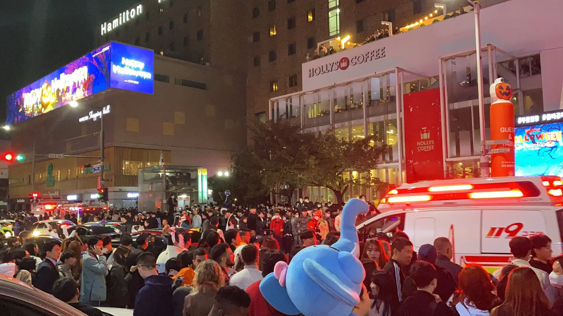 Multidão "esmagada" durante festejos de Halloween na Coreia do Sul