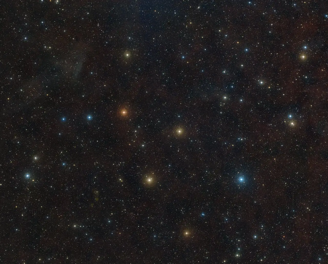 Hubble revela uma teia de galáxias unidas por um segredo obscuro