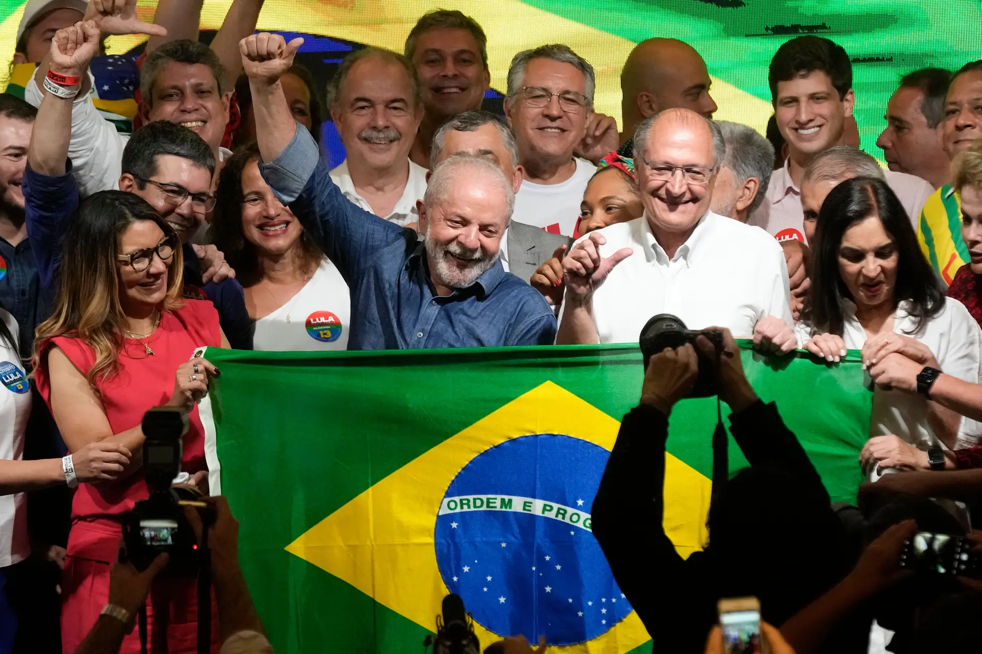 Espanha, Alemanha e Reino Unido felicitam eleição de Lula da Silva