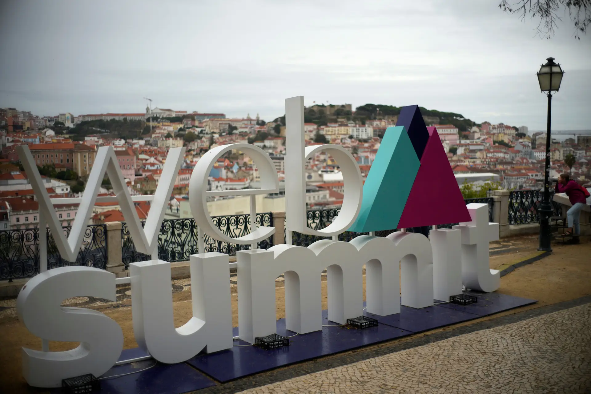 Carris, Metro e CP com passe especial para a Web Summit