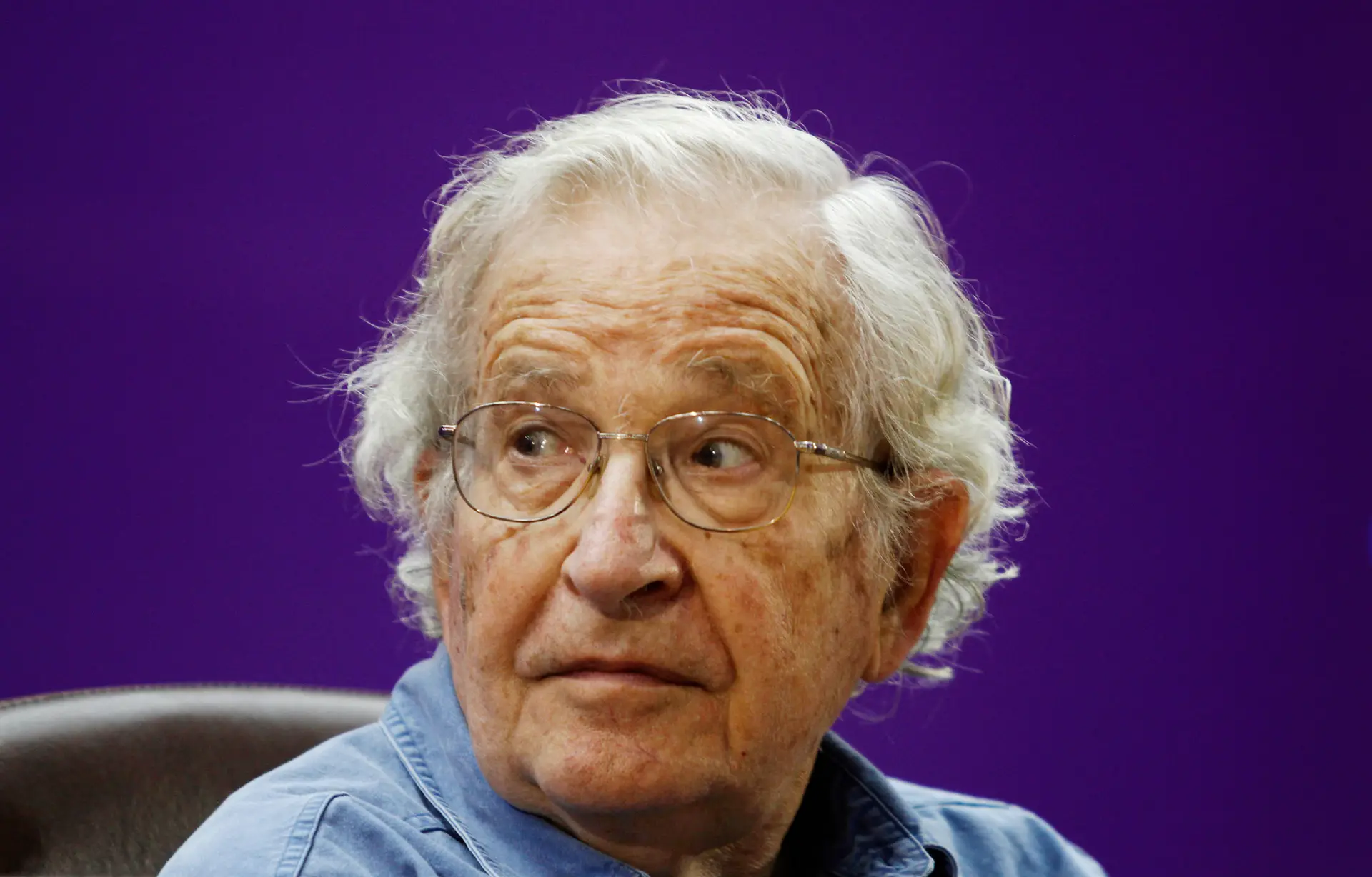 "Figuras significativas" pediram para cancelar Noam Chomsky na Web Summit