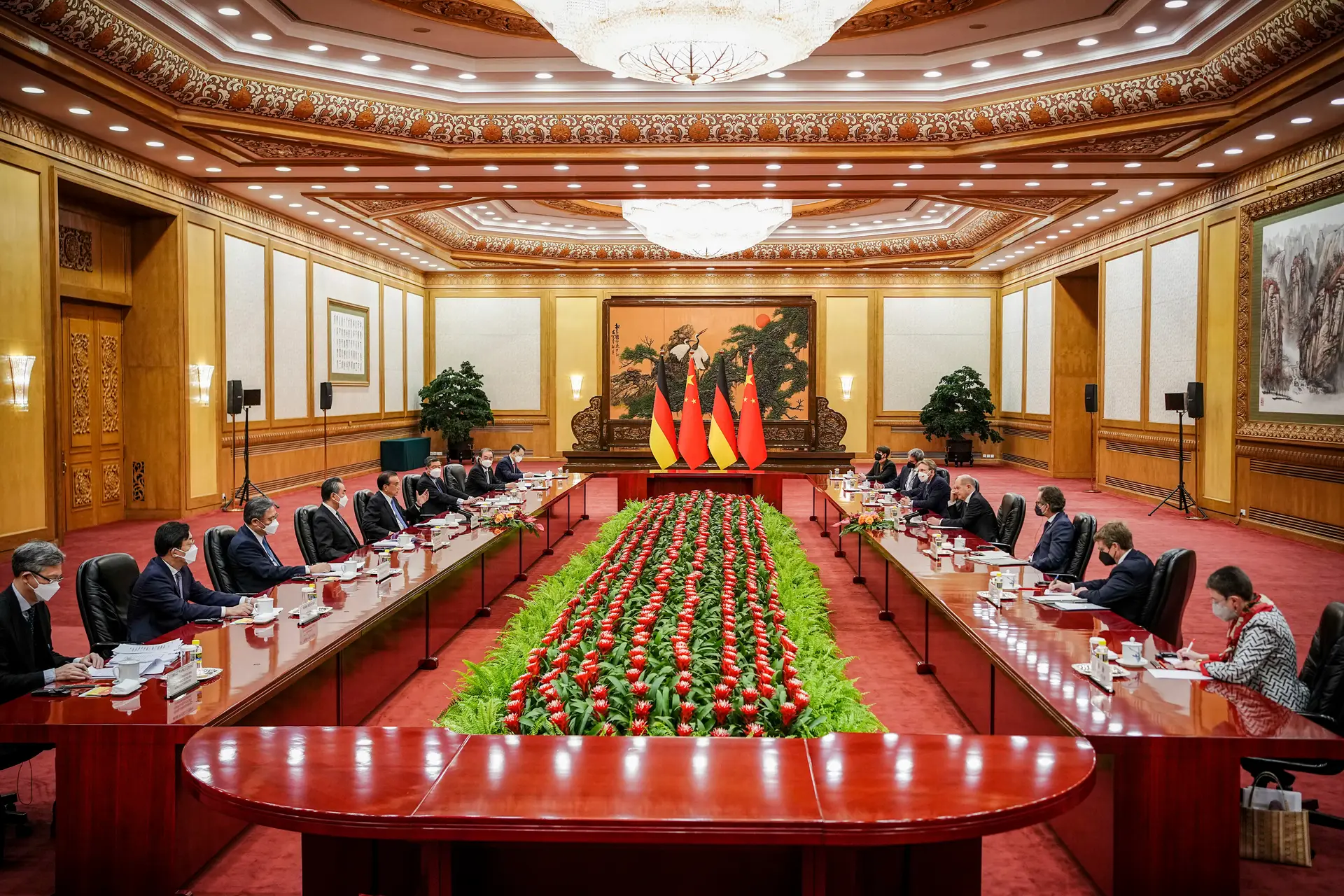 Scholz e Xi Jinping concordam que ameaças nucleares russas são "irresponsáveis"