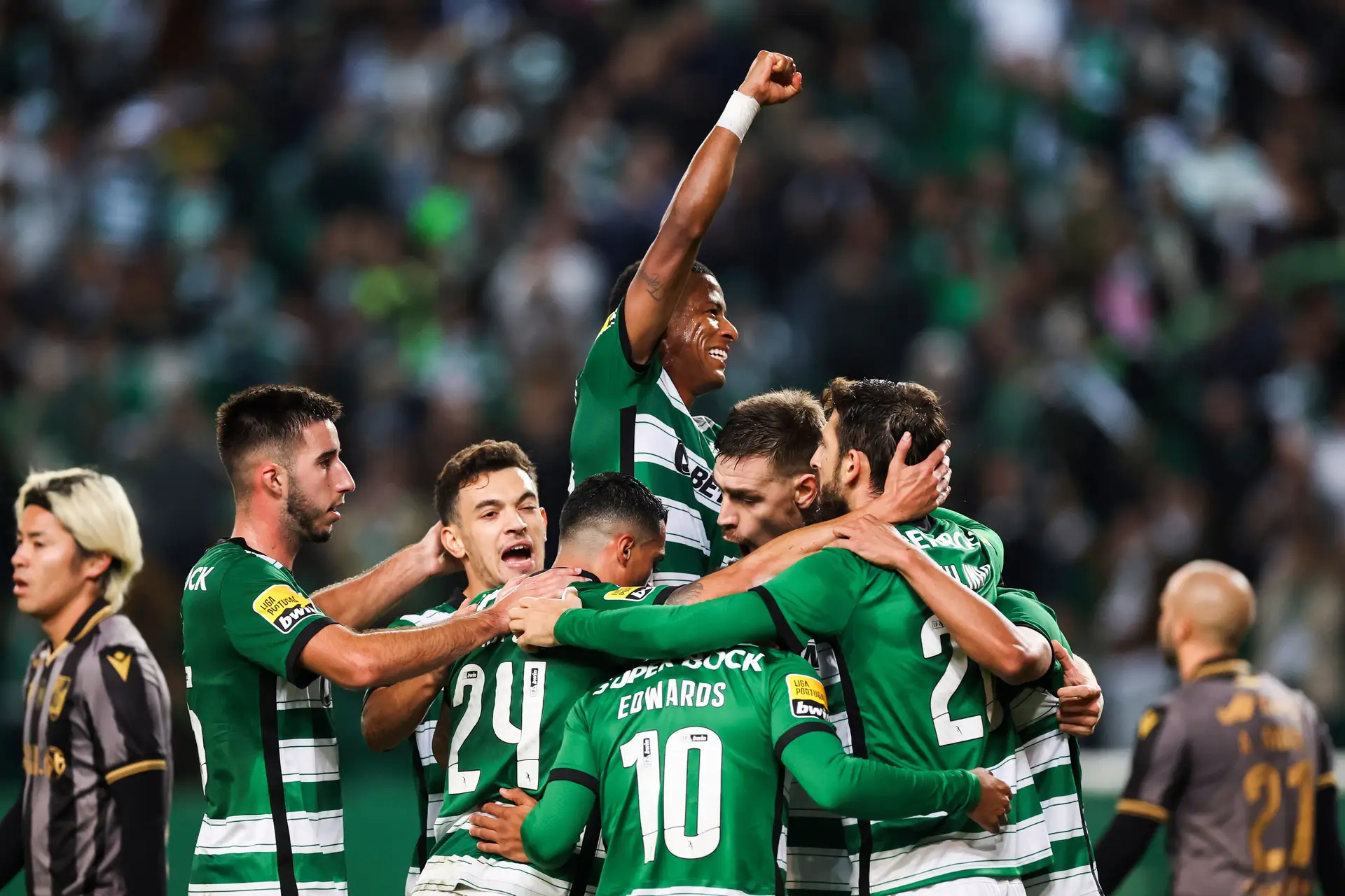 Sporting goleia Vilafranquense por 7-0 em jogo treino - SIC Notícias