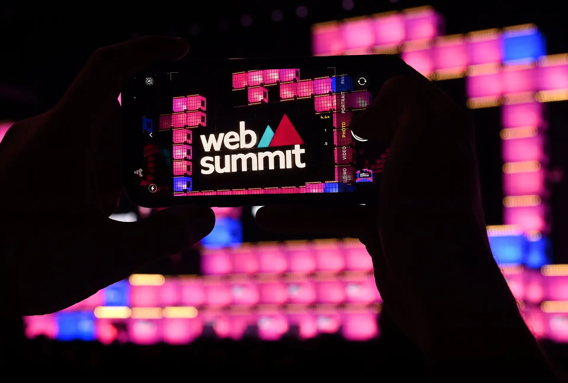 Web Summit a caminho (ou não) de Lisboa? Governo garante estar "empenhado"