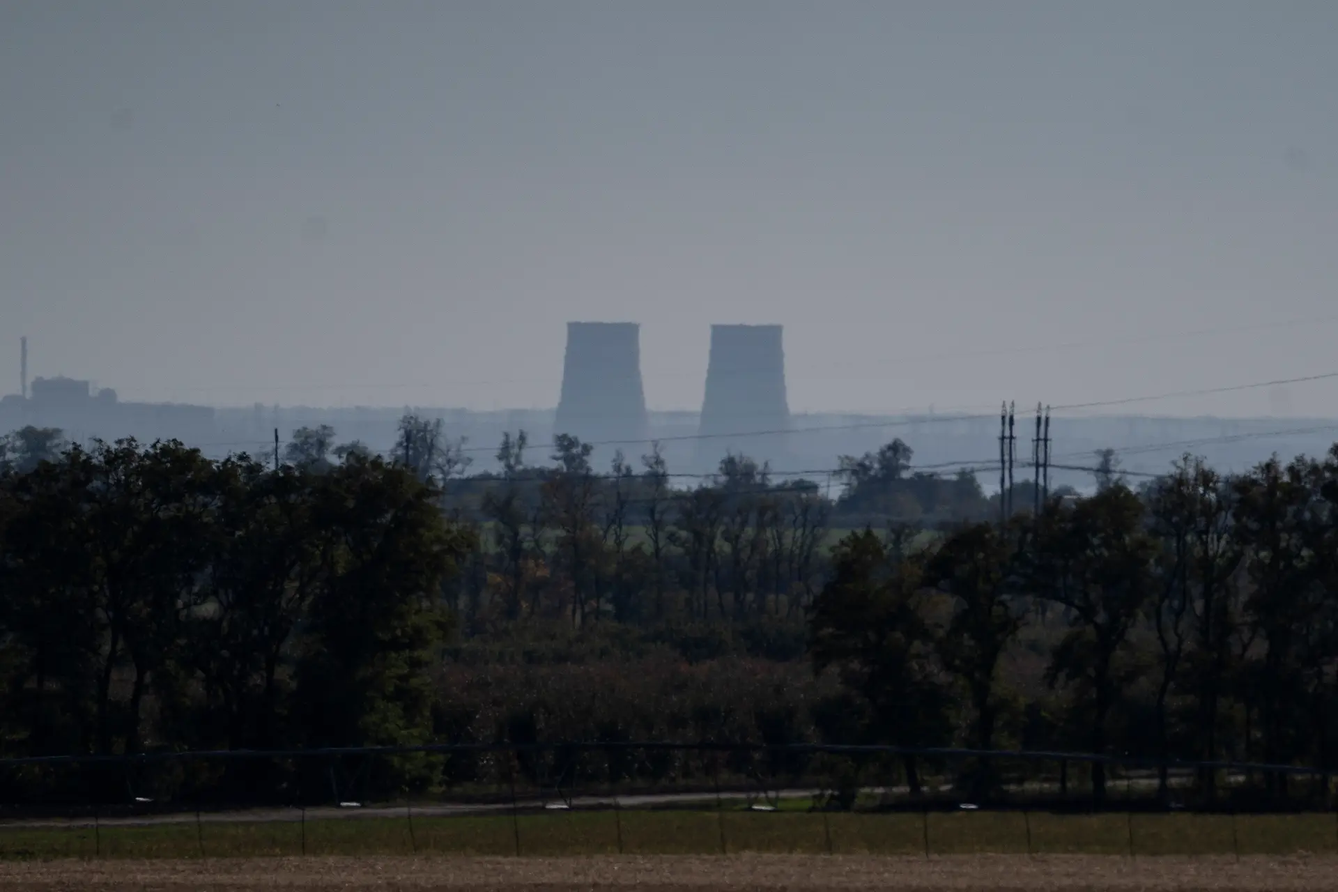 UE apoia criação de zona de proteção na central nuclear de Zaporíjia