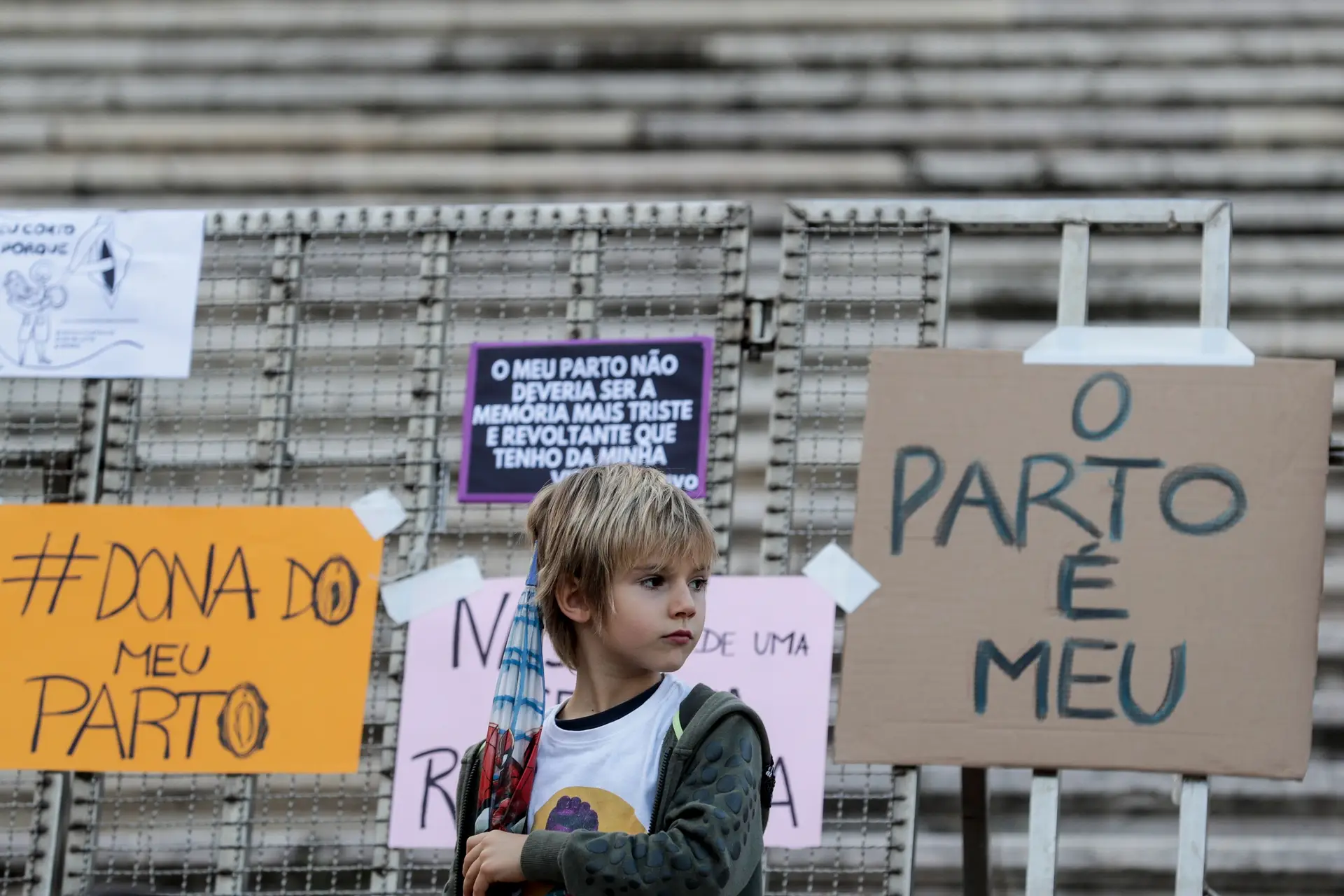 Escola para peões de obra - ISTOÉ Independente