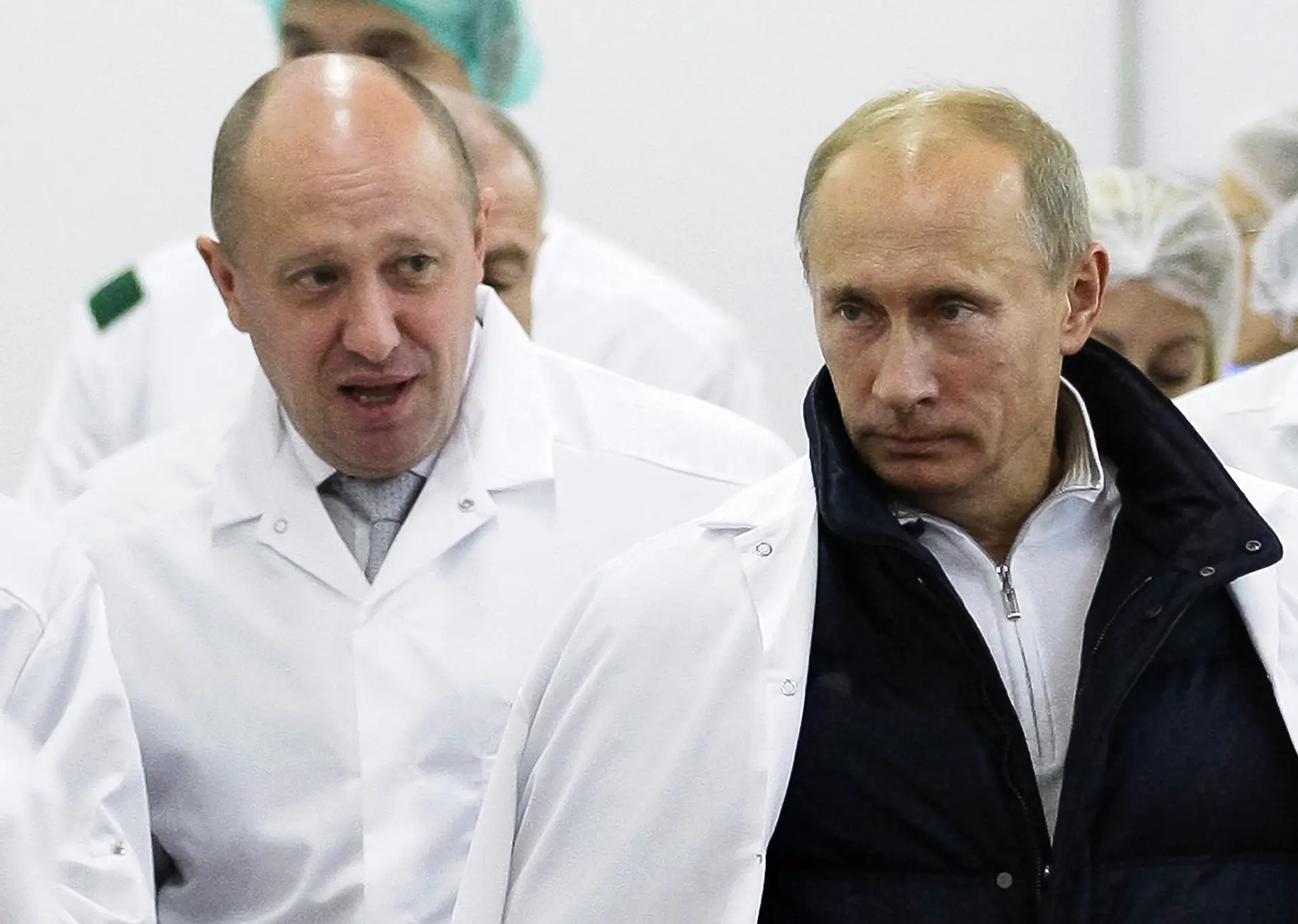 Empresário próximo de Putin admite interferência em eleições dos EUA