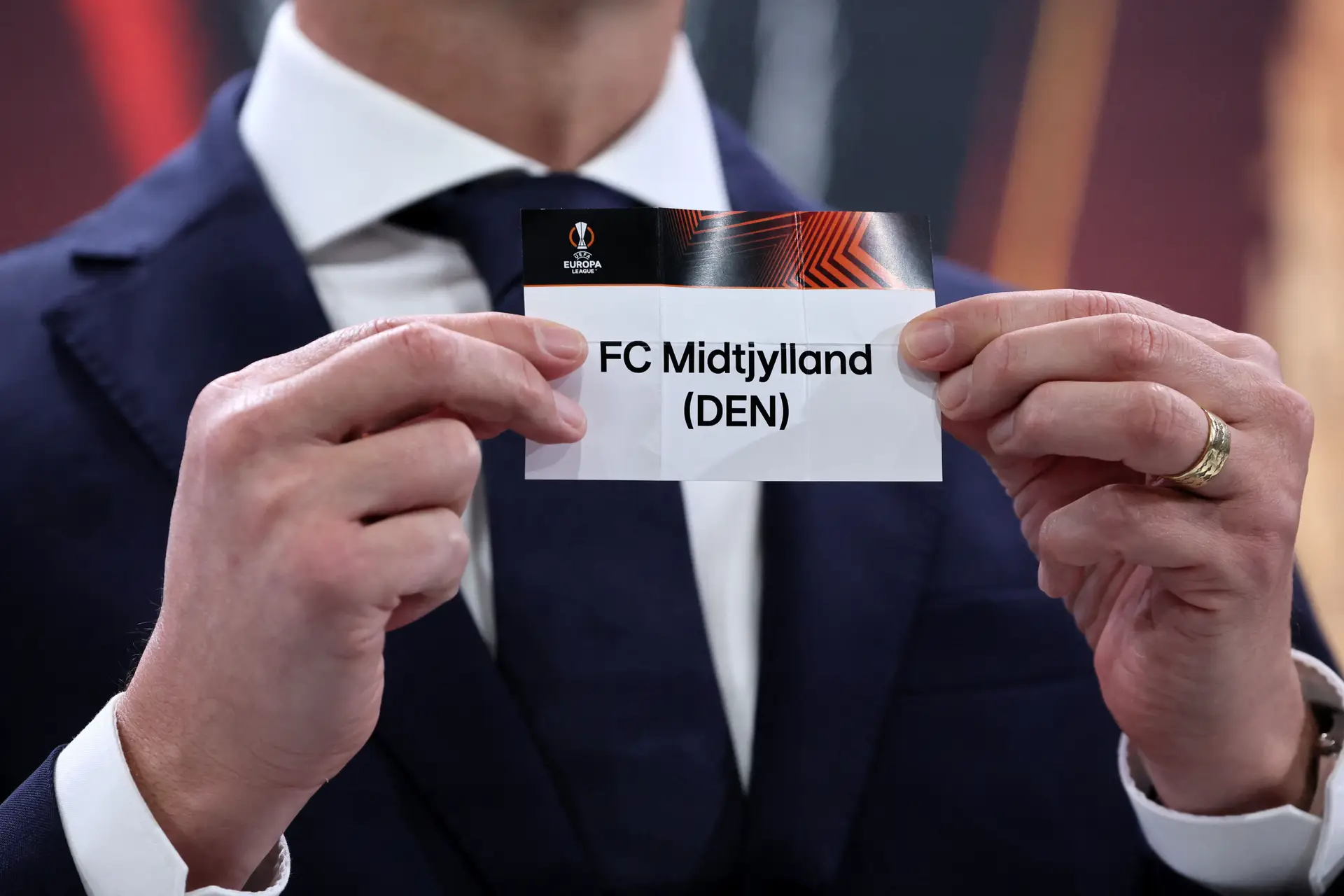 "Foco" do Sporting é o campeonato, Midtjyland fala numa "tarefa difícil"