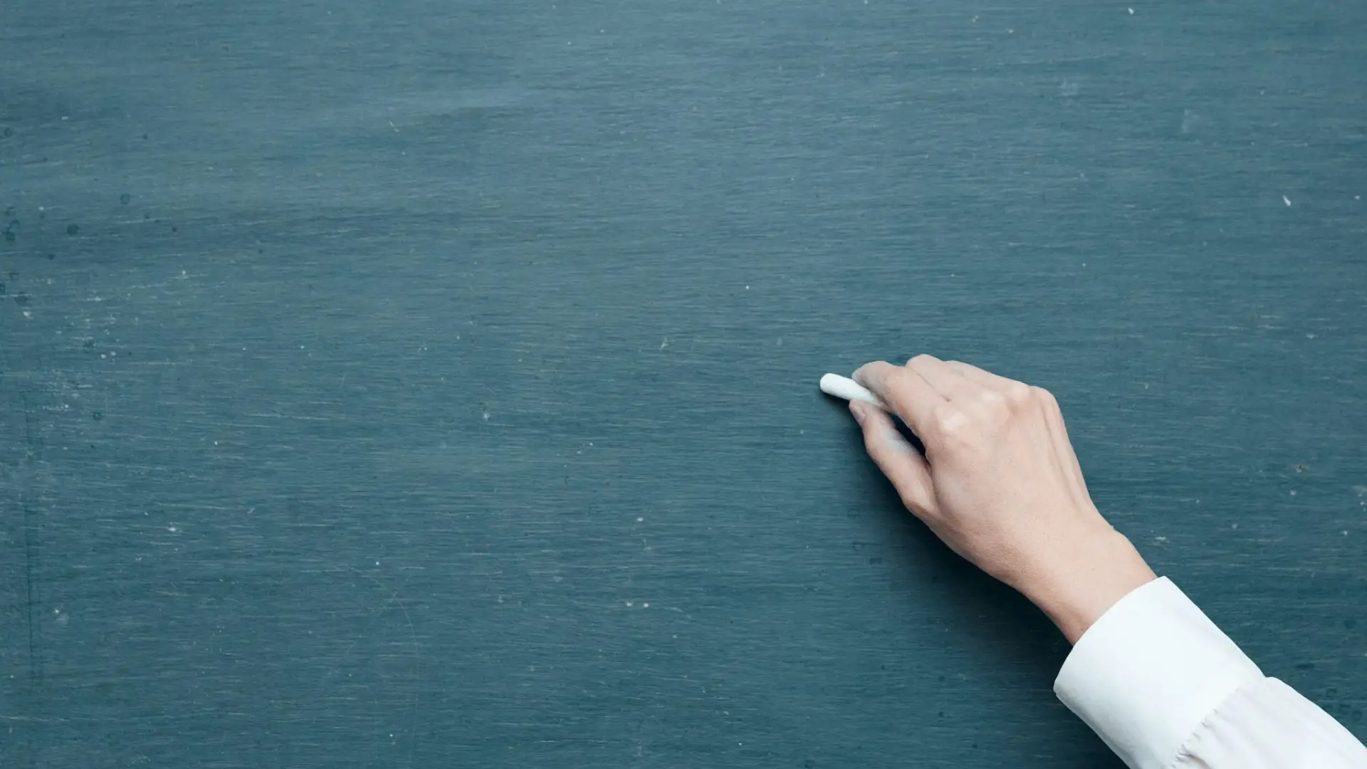 Contratação de professores: Ministério mantém critérios, mas propõe que diretores decidam alocação