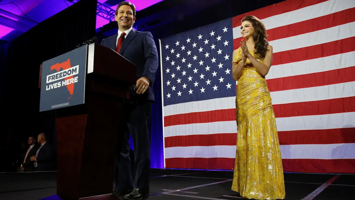 Ron DeSantis reeleito governador da Florida.