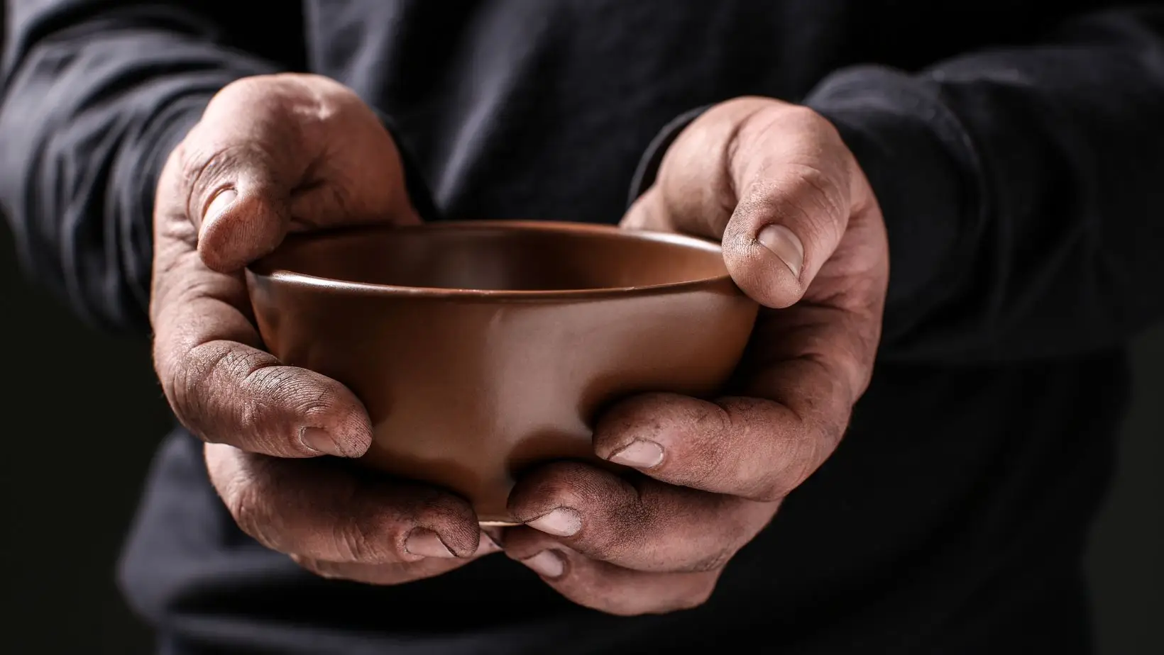 No final de 2022, mais de metade dos portugueses vivia em condições financeiras instáveis