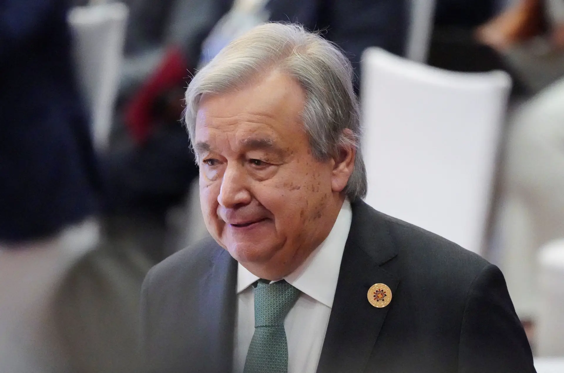 Guterres pede ao Governo do Irão "contenção na abordagem aos protestos"