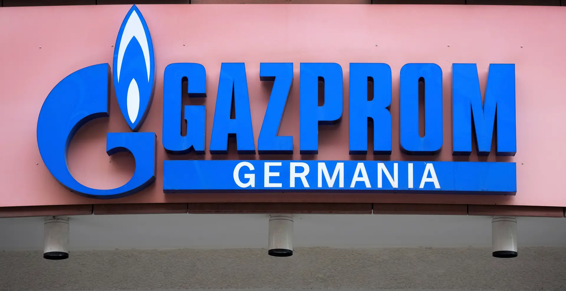 Alemanha anuncia nacionalização de antiga Gazprom Germania