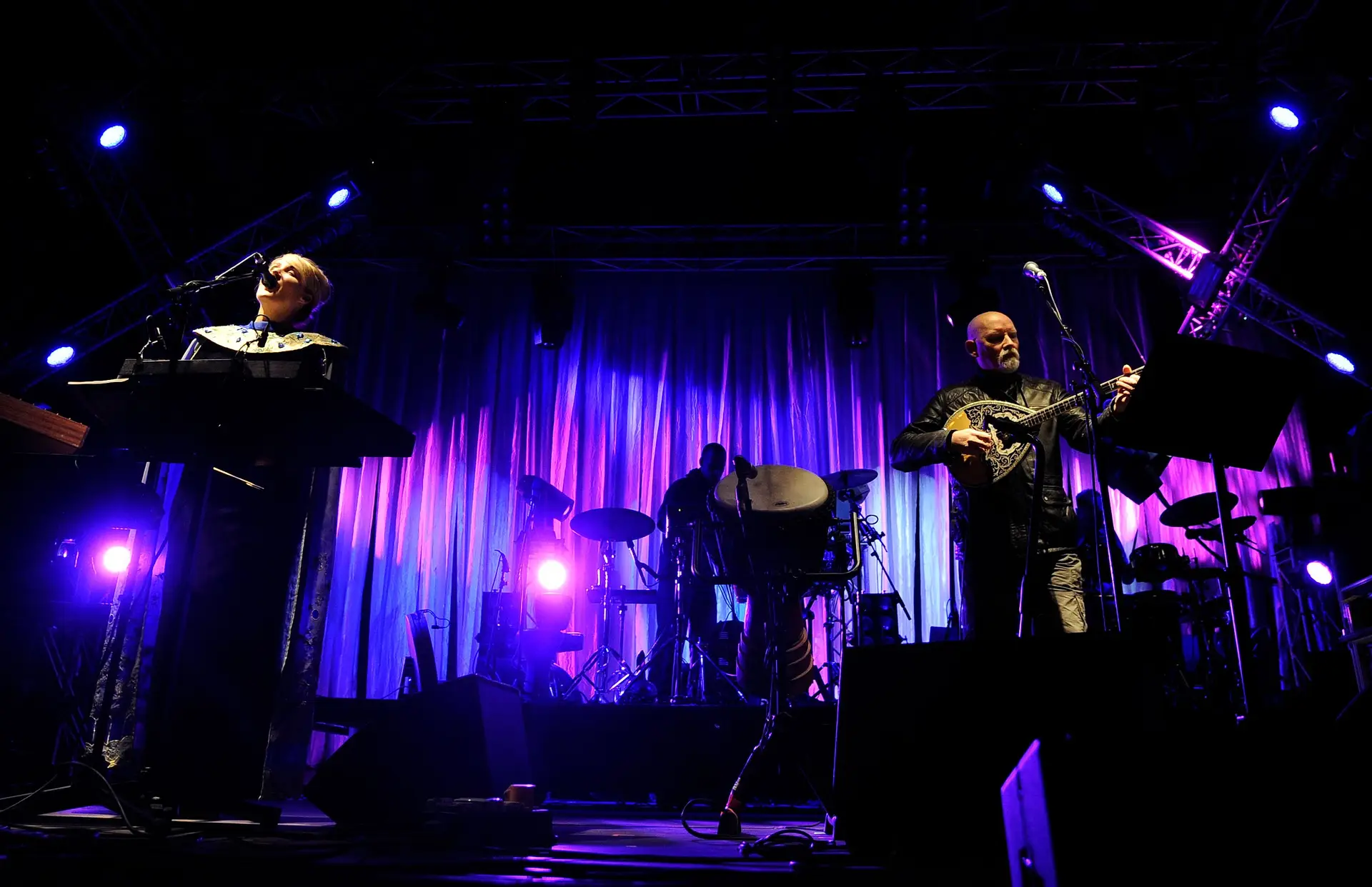 Lisa Gerrard, vocalista dos Dead Can Dance, atua hoje em Espinho