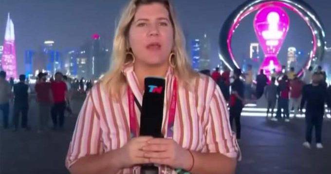 Periodista que fue asaltada mientras se ganaba la vida en Qatar de repente se encuentra en el papel de juez