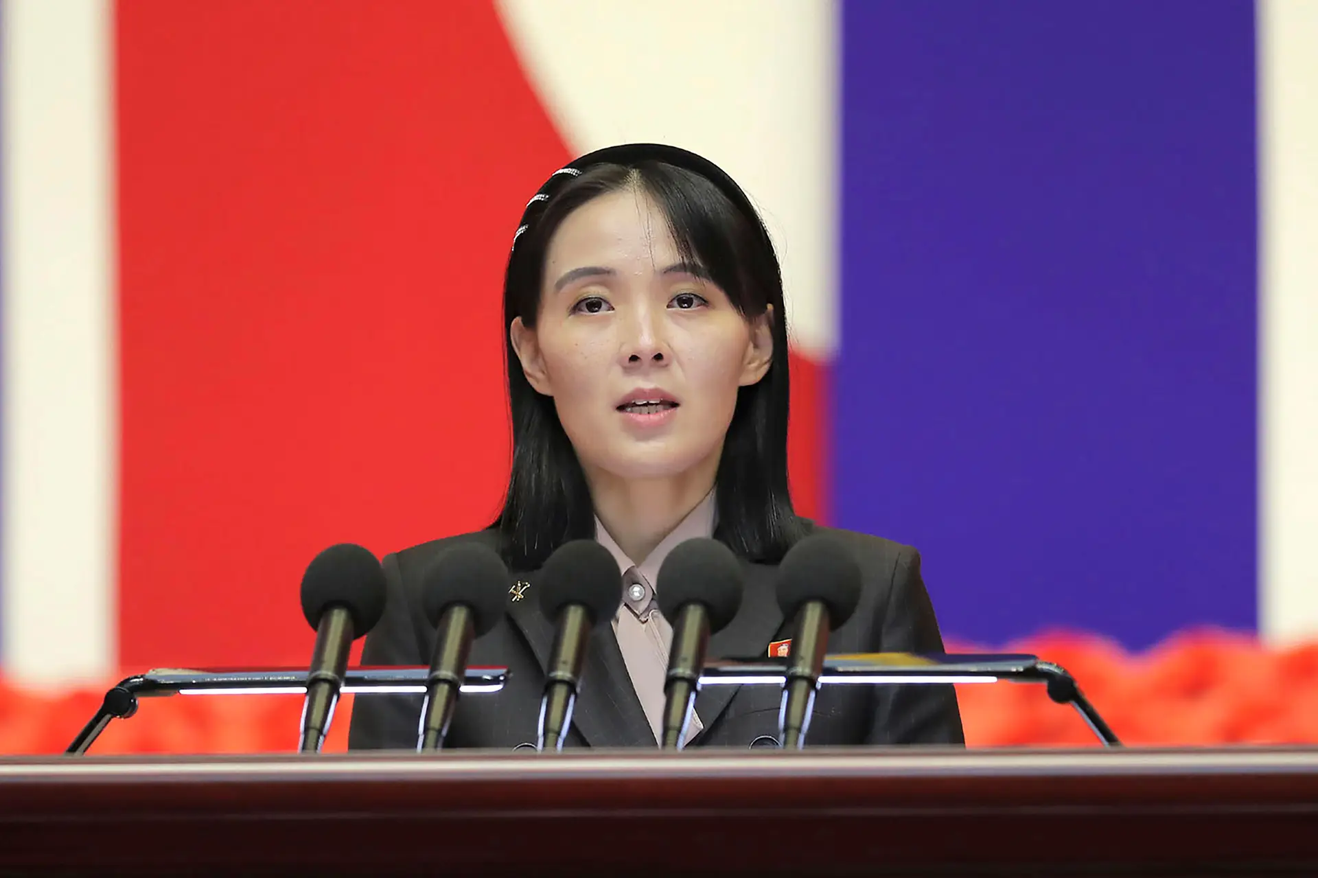 Irmã do líder da Coreia do Norte avisa EUA e Coreia do Sul para resposta esmagadora
