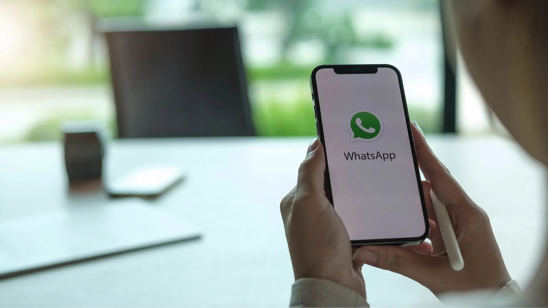 Meta vai avançar com funcionalidades para ajudar utilizadores a encontrarem empresas no WhatsApp