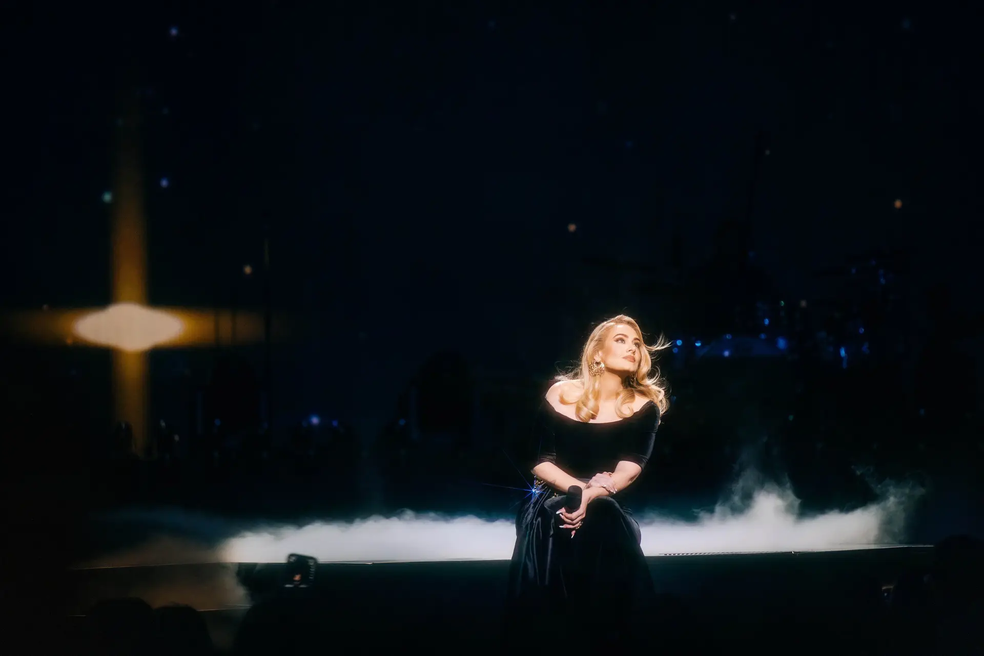 Truque de magia? Saída de palco de Adele tem dado que falar