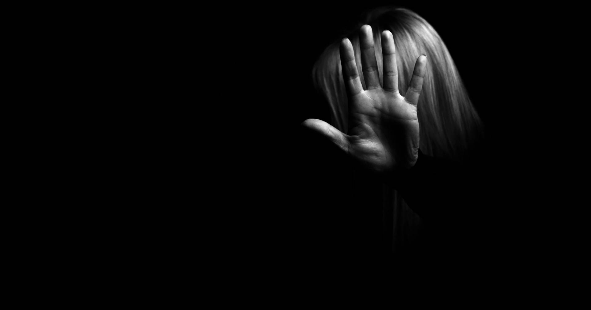Violência doméstica: pelo menos cinco mulheres morreram este ano - SIC ...