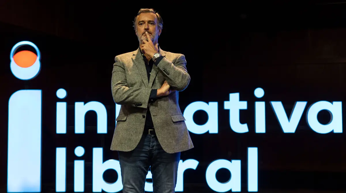 O presidente da Iniciativa Liberal (IL), João Cotrim de Figueiredo, durante um debate no âmbito da celebração do 25 de Novembro com a “Festa da Liberdade”, na Fundação Cupertino de Miranda, no Porto