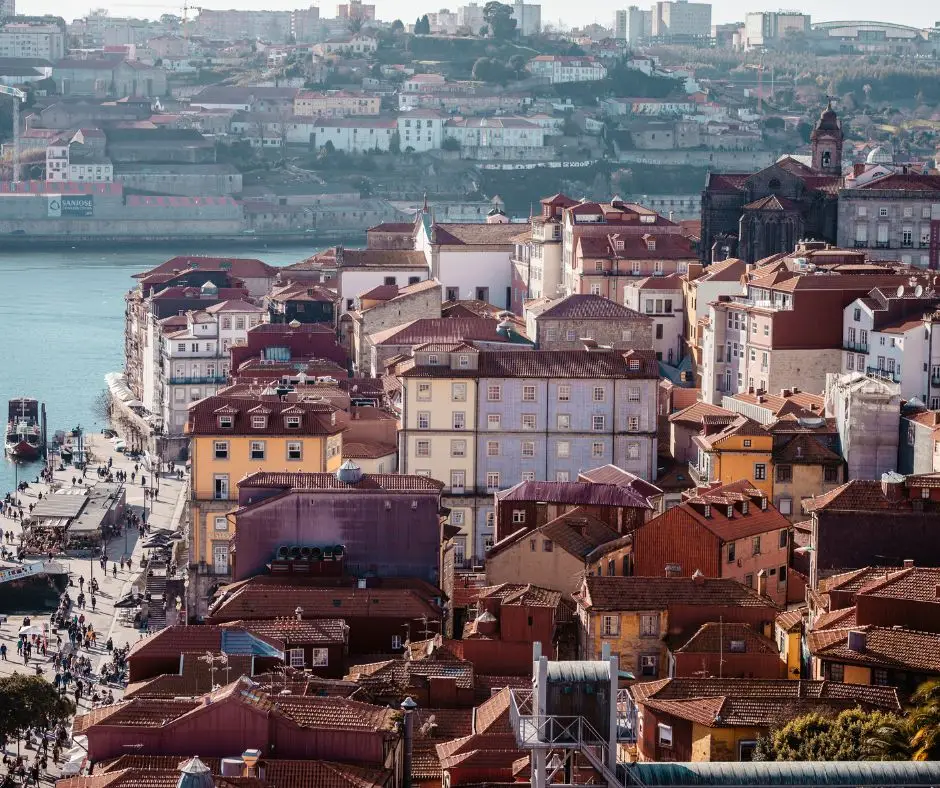 Federação Académica do Porto preocupada com estudantes de residências que vão ser reabilitadas