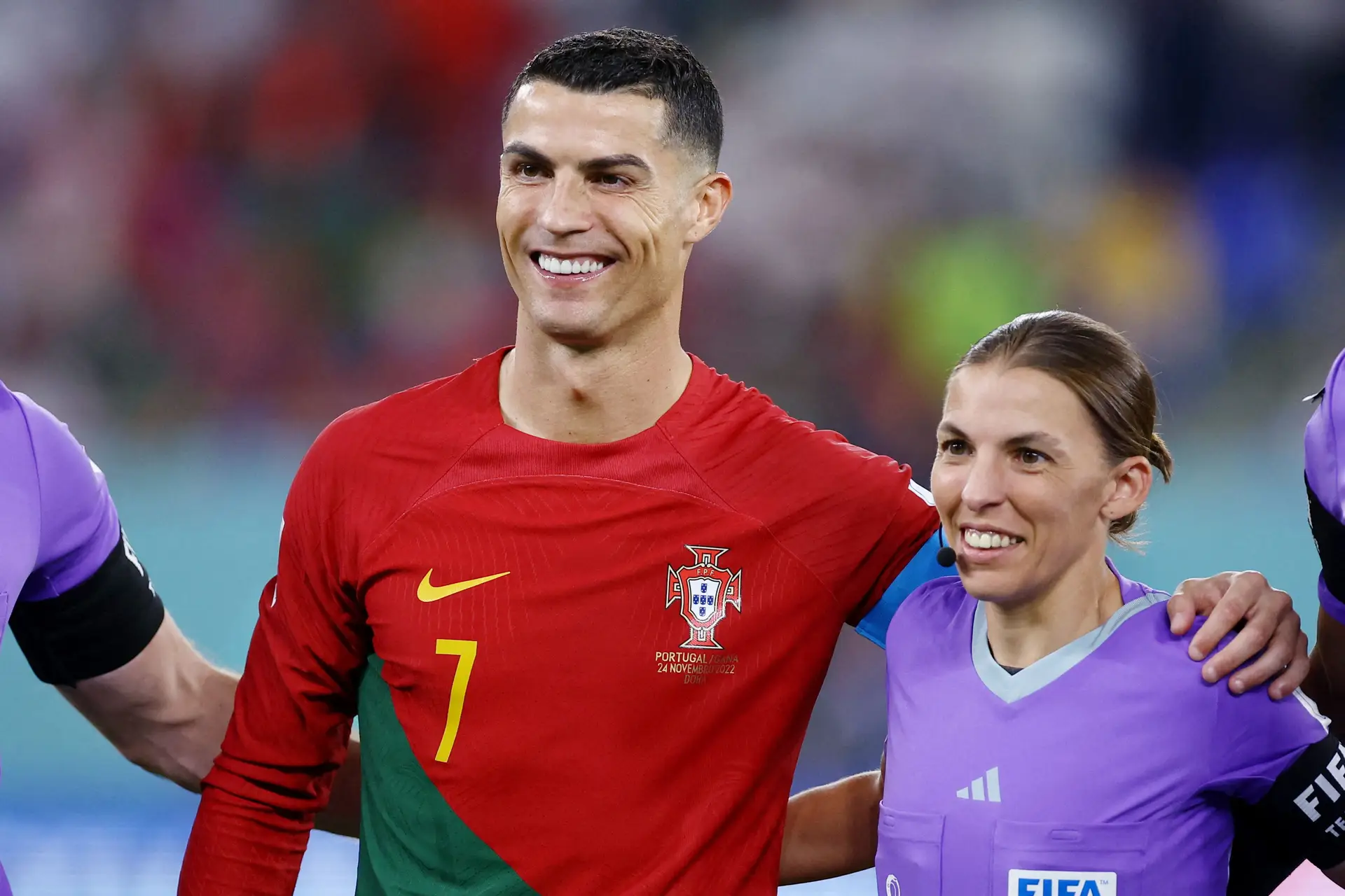 Equipa de arbitragem feminina entra para a história dos Mundiais