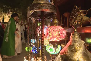 Souq Waqif: no mercado mais tradicional do Qatar também se aprende a falar português