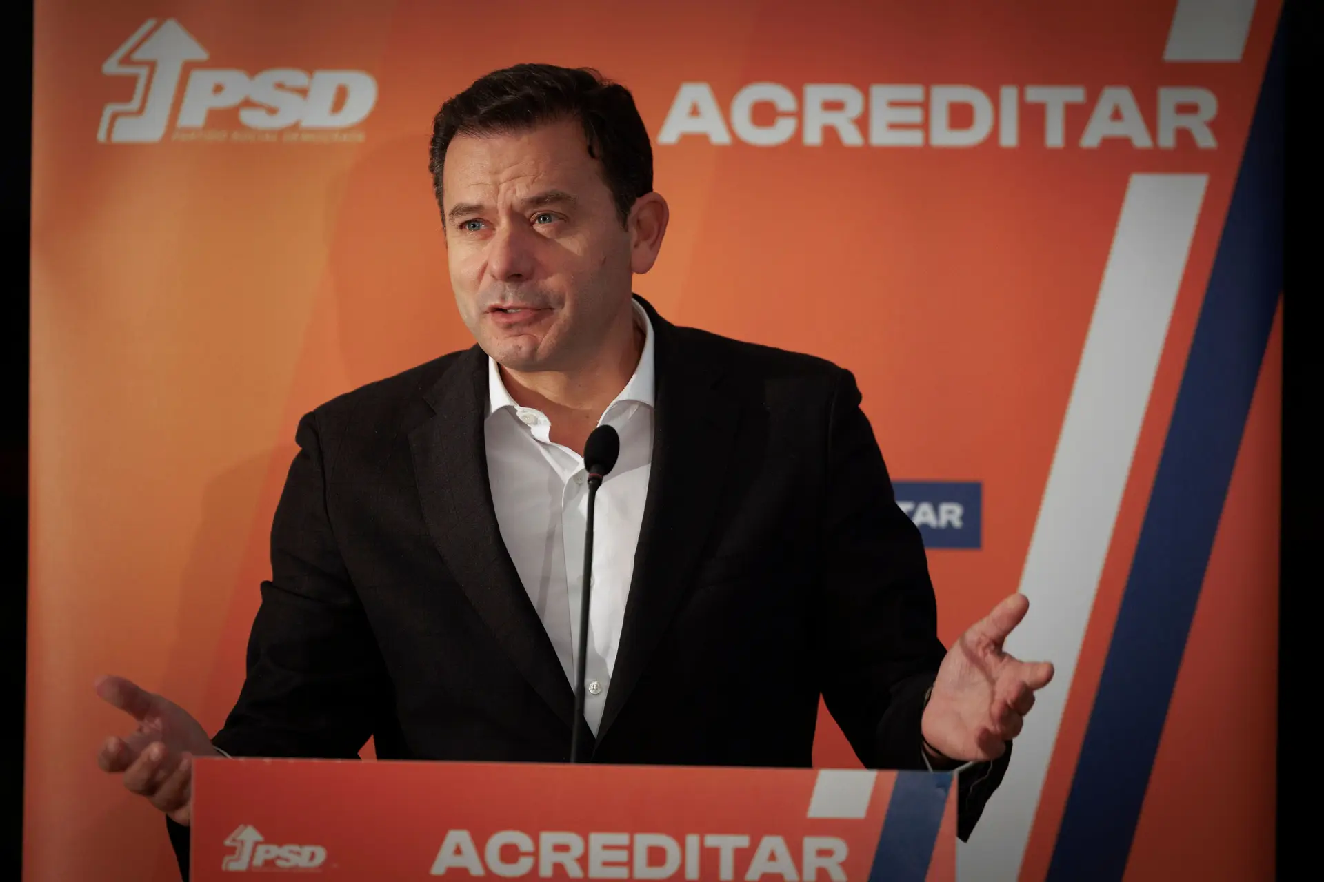 Montenegro critica mexida no ISP por ser "injusta" e ter "duplo efeito fiscal"