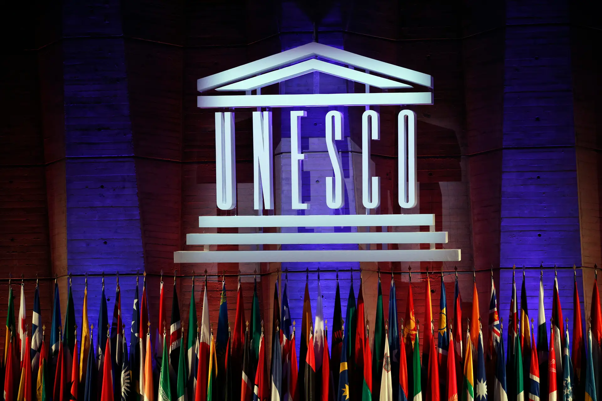 UNESCO retira festival "Ducasse d'Ath" da lista de património mundial por alegado racismo