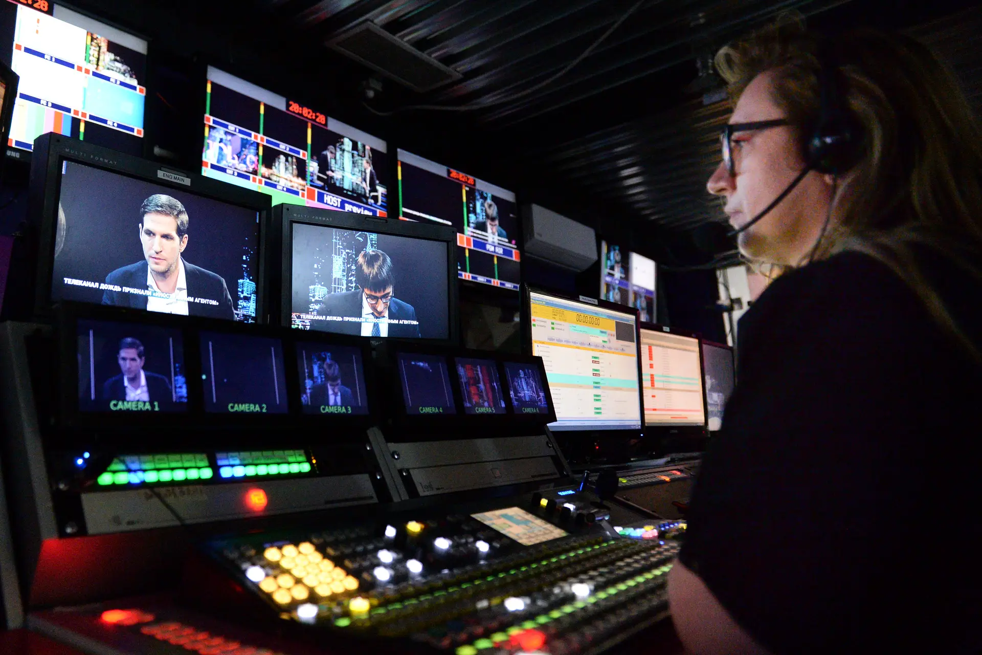 Letónia cancela licença de emissão de televisão russa que apela à luta contra a Ucrânia