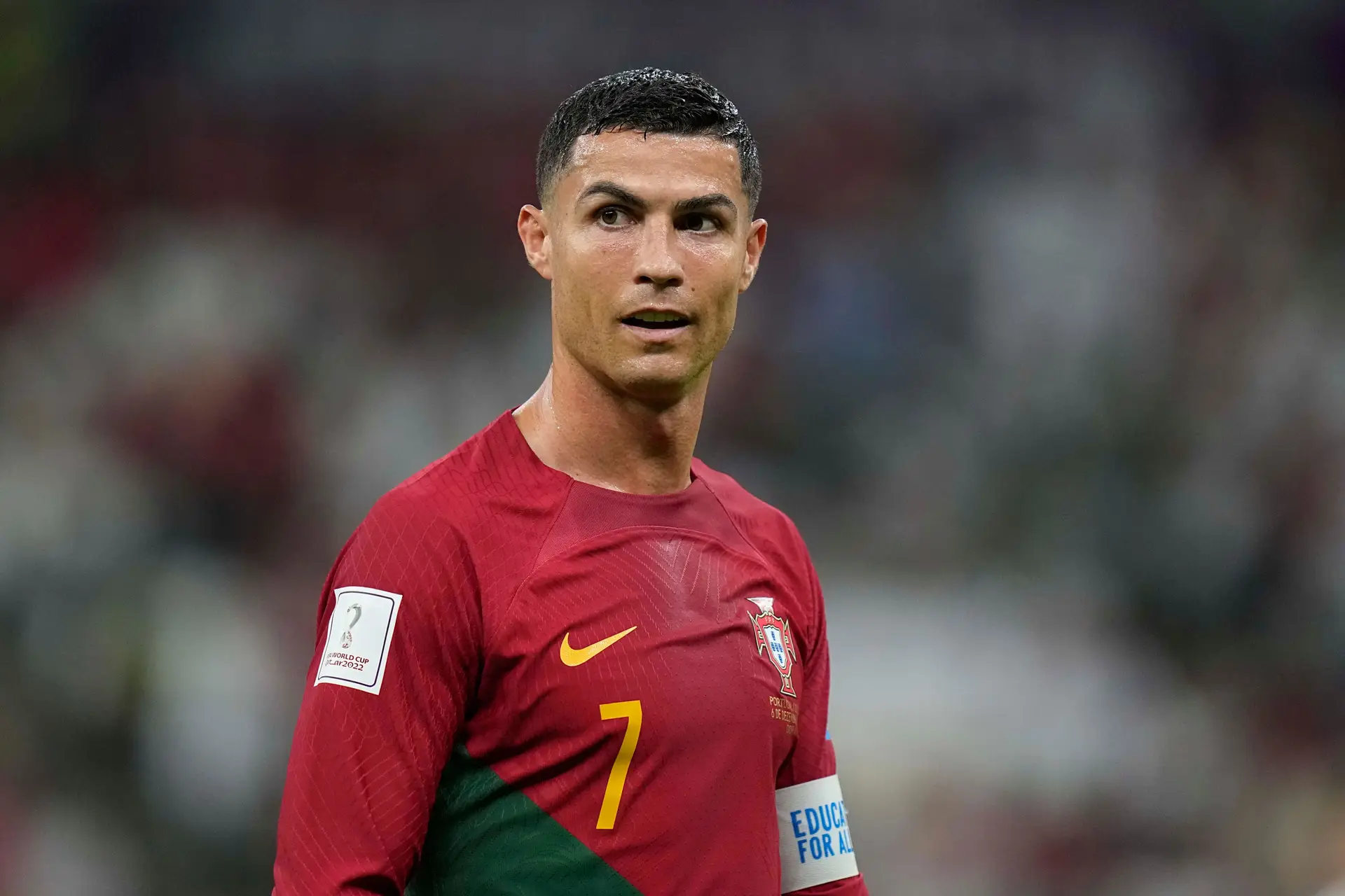 Contratação de Cristiano Ronaldo causa correria às lojas por