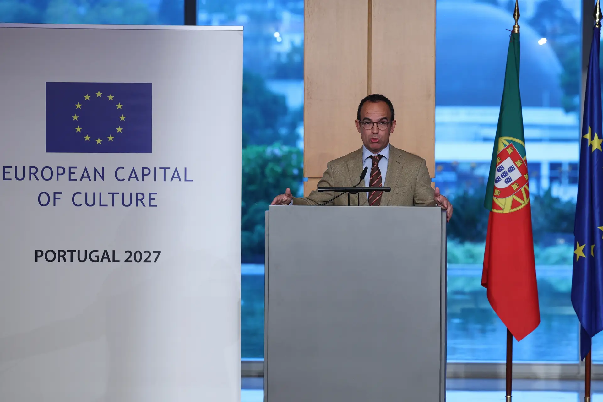 Portugal vai passar a ter anualmente uma Capital da Cultura, anuncia ministro
