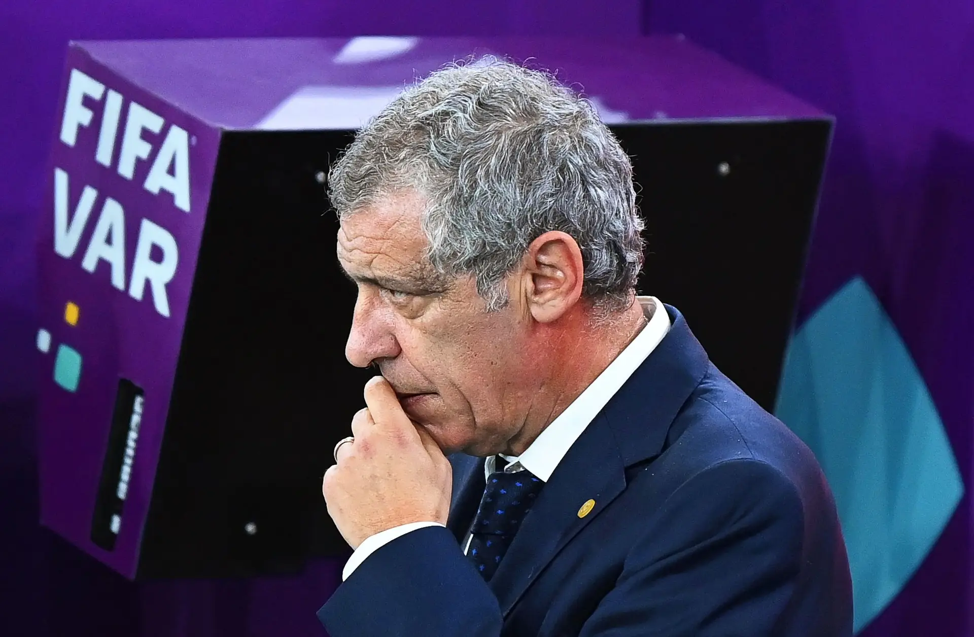 "Não posso pensar com o coração, tenho de pensar com a cabeça"
