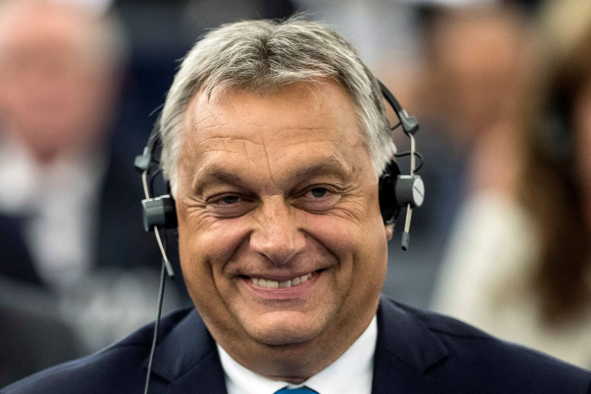 Viktor Orbán reage com humor ao escândalo que está a abalar Bruxelas