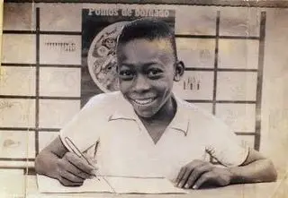 Quatro letras, um ícone: longa vida ao Rei Pelé
