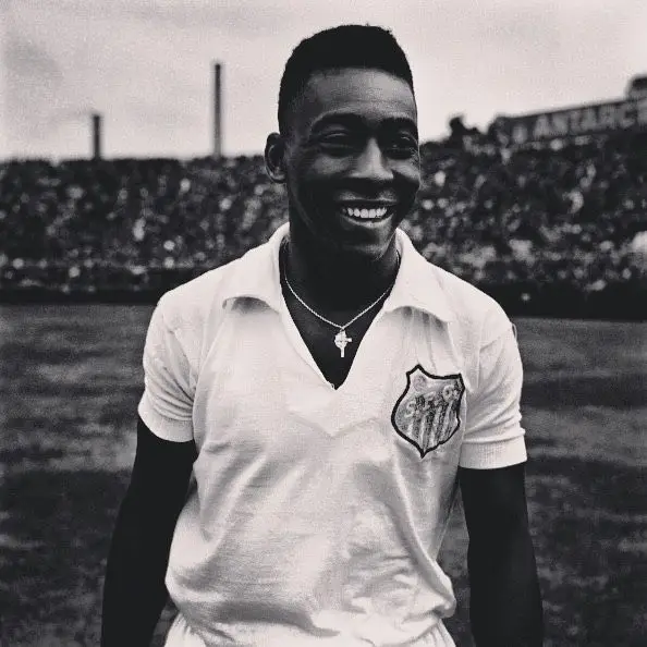 Quatro letras, um ícone: longa vida ao Rei Pelé