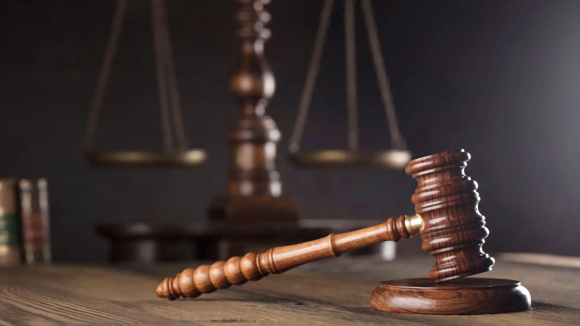Nova bastonária dos advogados promete "luta e rigor para trazer a advocacia" ao século XXI