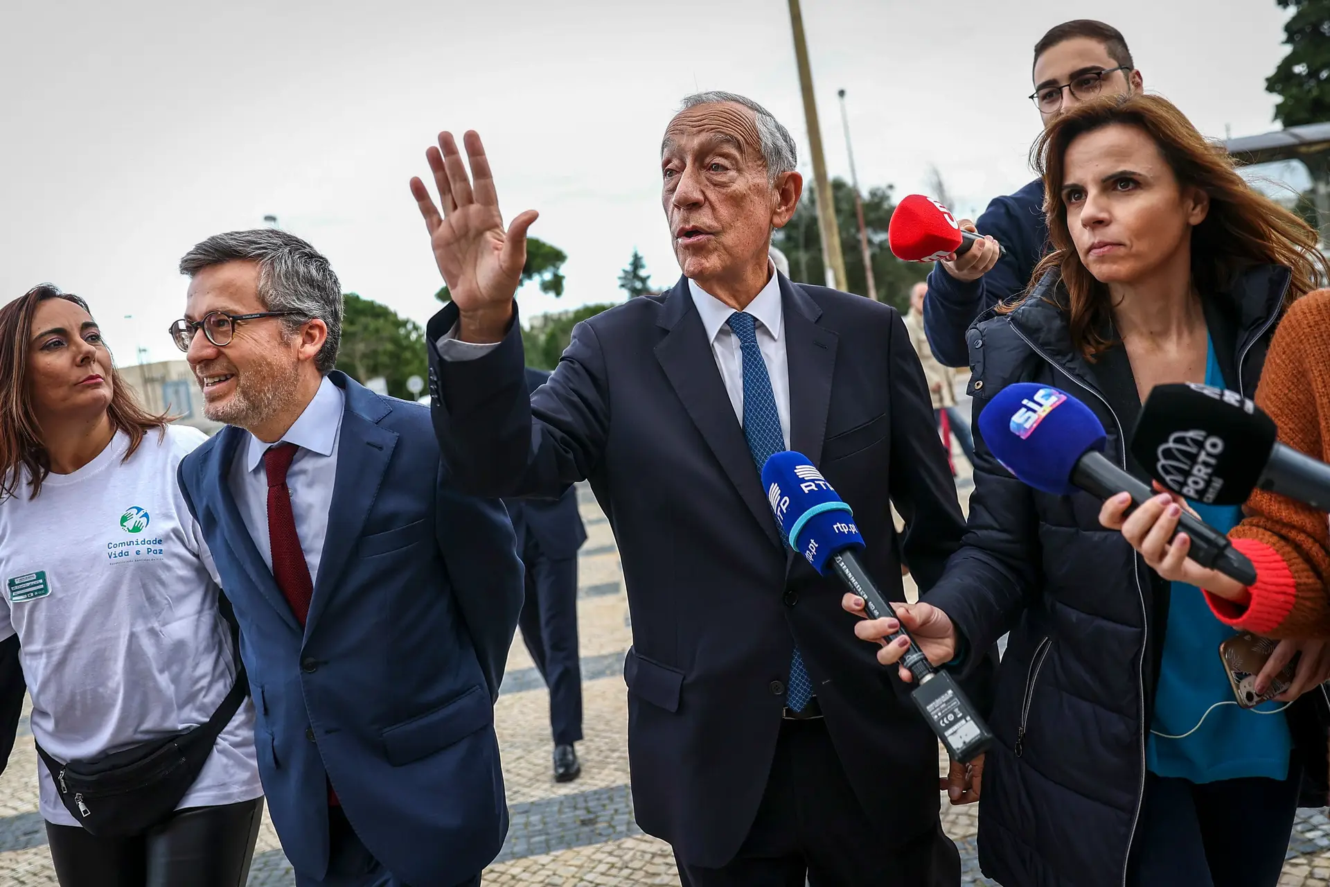 Marcelo pede legislação rápida que dê meios de intervenção à nova orgânica do SNS