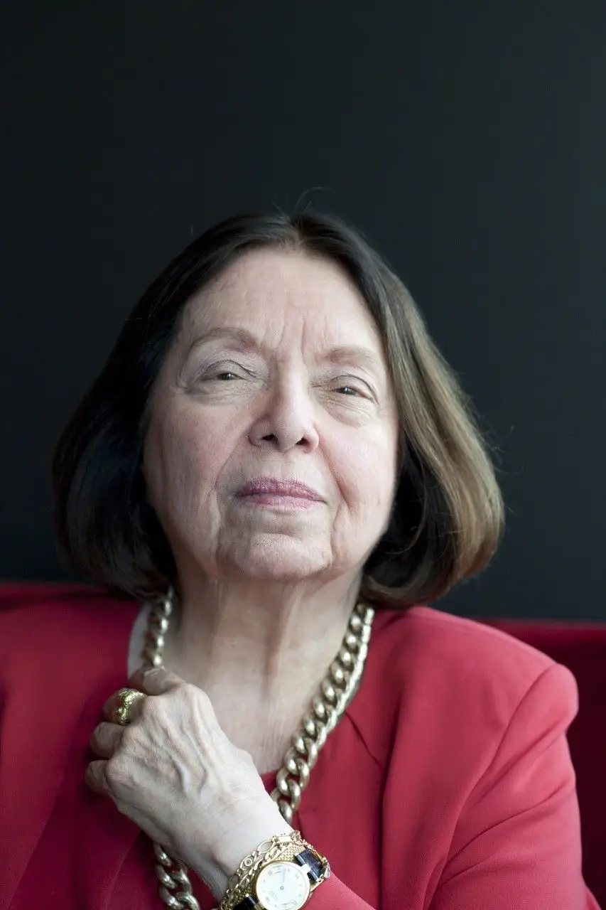 Morreu a escritora brasileira Nélida Piñon
