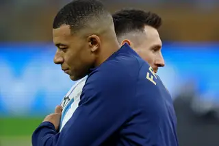 Mbappé “acordou” França, mas foi insuficiente para fazer Messi “descer à Terra”