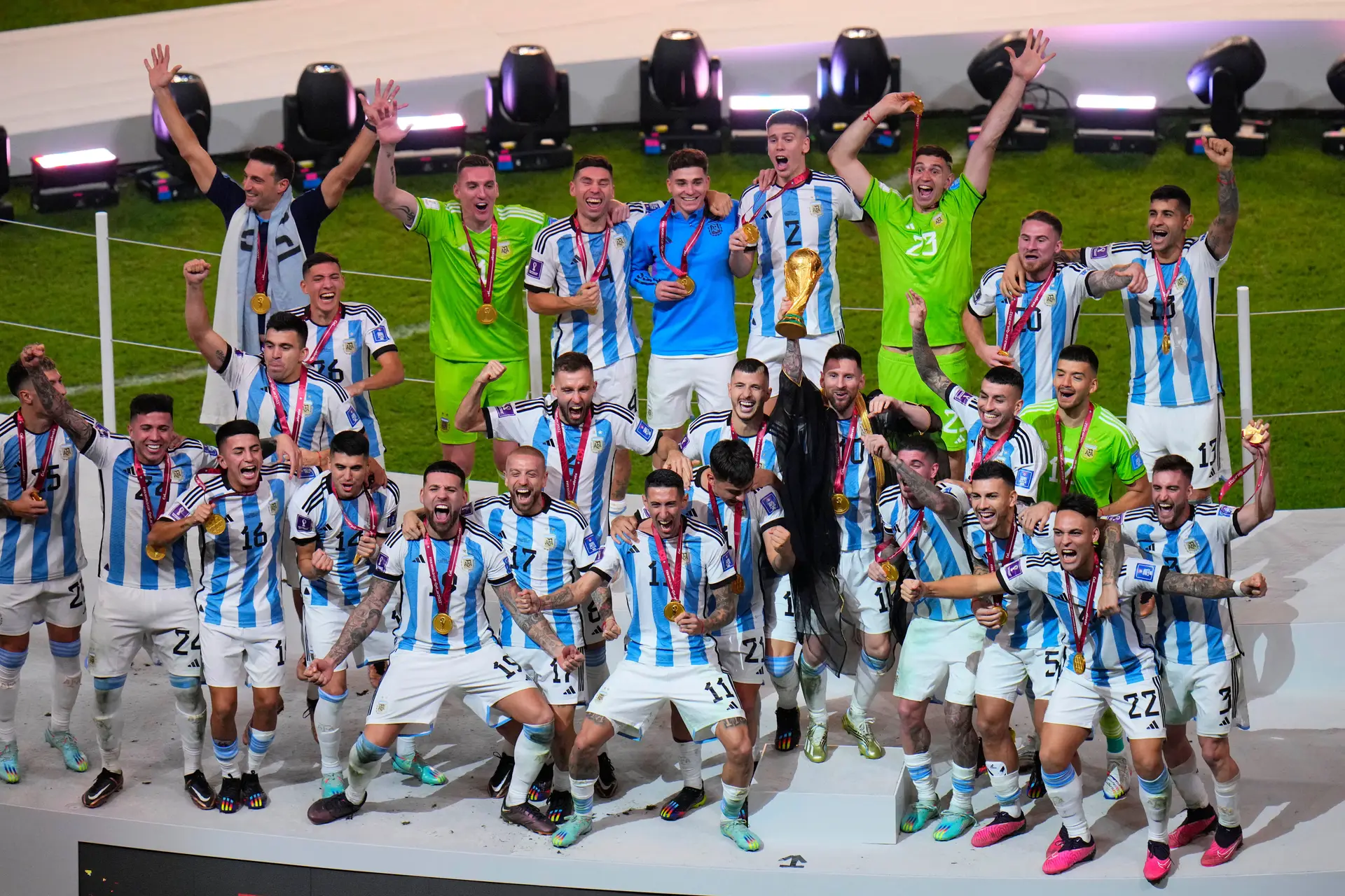 FIFA abre processo disciplinar à Argentina pelos festejos na final do Mundial