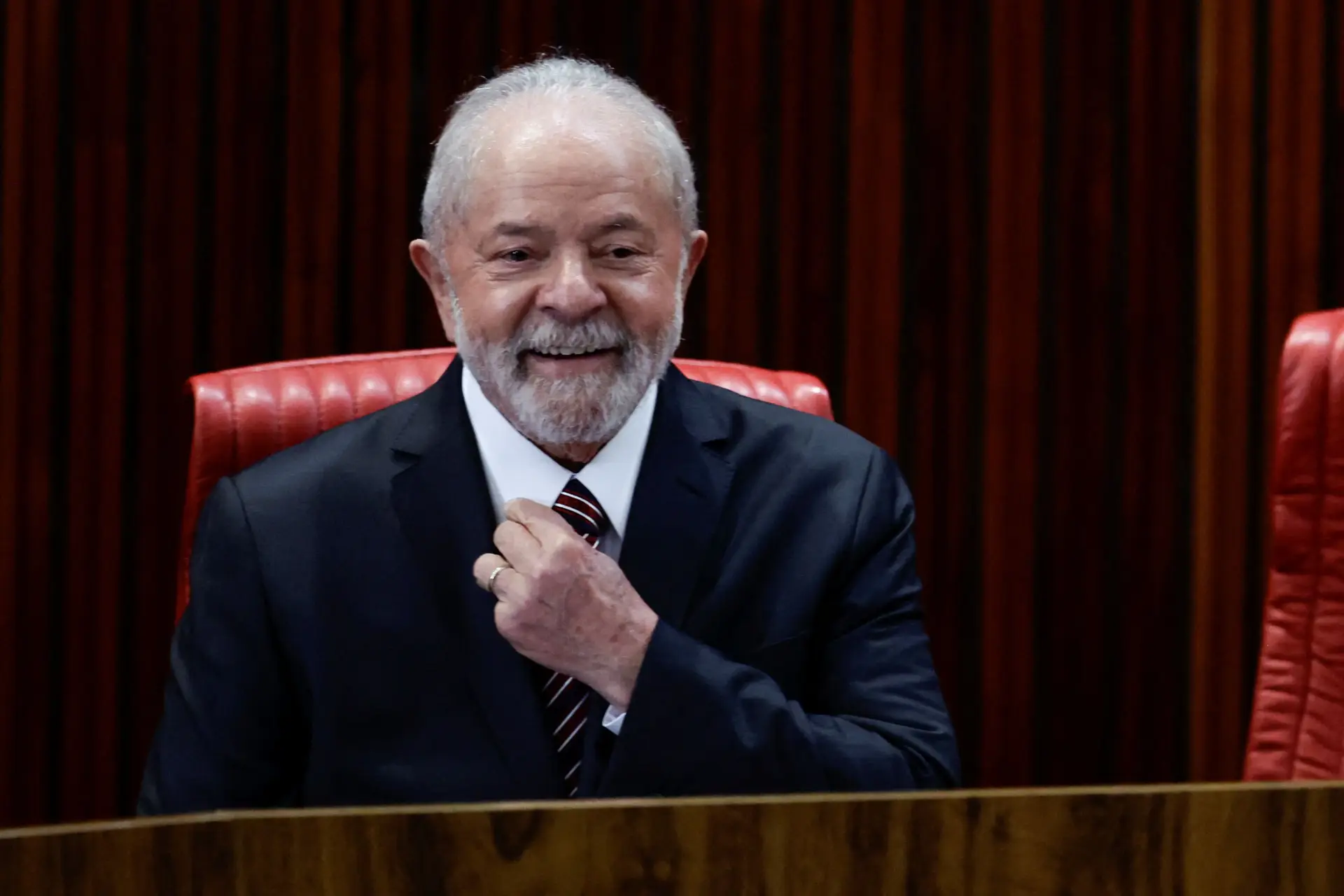 Lula da Silva falou com Putin e garantiu que está empenhado "num mundo sem fome e com paz"